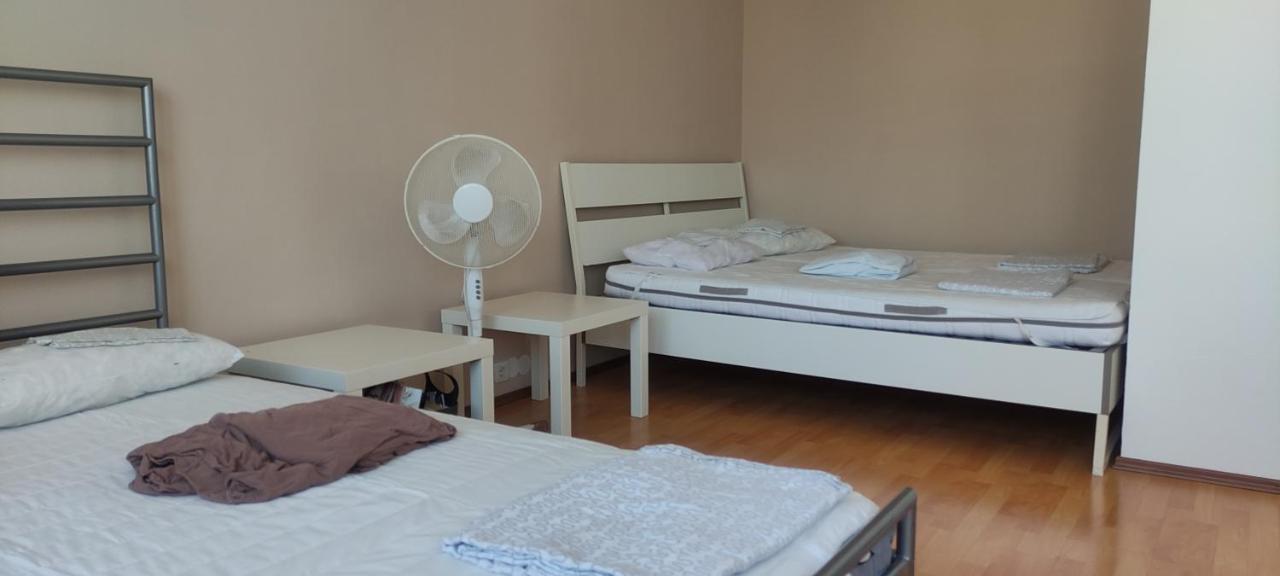 Affordable Studio Near City Center Wien Exterior foto